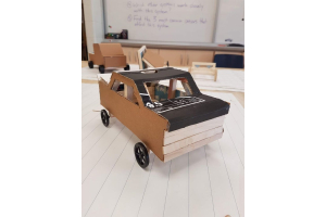 Easy Jinx Wood Car