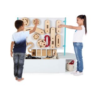 Workshop with Basic Builder Kit materials
