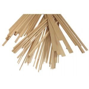 Balsa Wood Strips - 3mm x 3mm x 61cm (1/8" x 1/8" x 24") 100/pkg - Cat# 83-AW044 